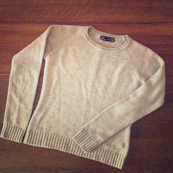 Zara Sweater - Picture 1 of 8